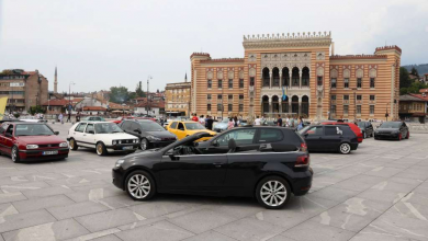 Photo of Građani i gosti Sarajeva uživaju u izložbi automobila ‘Golf Fest 2023’
