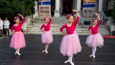 Photo of Na pozorišnom Trgu Susan Sontag sutra repriza baletne čarolije “K’o nekad u osam”