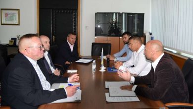 Photo of Nešić s predstavnicima nevladinog sektora iz oblasti suzbijanja zloupotrebe narkotika u BiH