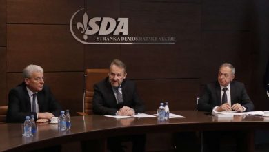Photo of SDA poziva Komšića i Bećirovića da organizuju sastanak probosanskih političkih snaga