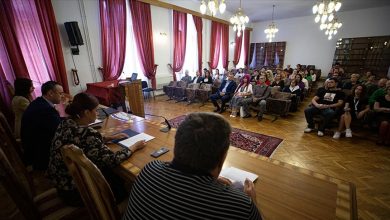 Photo of Prvi na Univerzitetu u Sarajevu: Institut za historiju predstavio svoj webshop