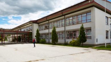 Photo of Ministarstvo o problemu u OŠ “Skender Kulenović”: Vrlo osjetljivo pitanje se mora rješavati na nivou stručne zajednice