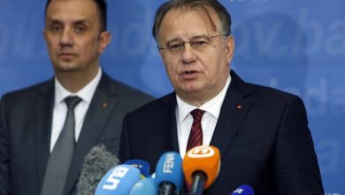 Photo of Nikšić: Neke stvari ipak pomjerene s mrtve tačke, nadam se pozitivnom izvještaju za BiH
