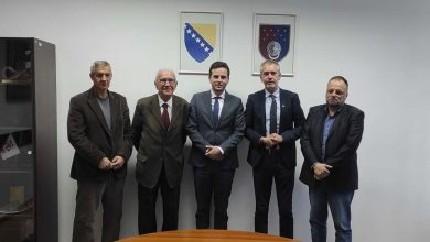 Photo of Premijer Uk sa predstavnicima temeljnih organizacija kulture naroda BiH, ‘Preporoda’ i ‘Prosvjete’