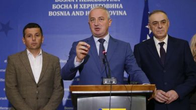 Photo of Milićević, Borenović i Vukanović: Podržavamo uvođenje novih tehnologija koje će omogućiti fer i poštene izbore