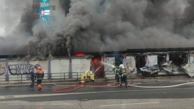 Photo of Požar u sarajevskom naselju Otoka stavljen pod kontrolu, nema povrijeđenih