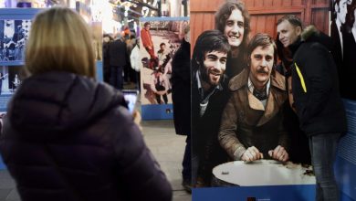 Photo of Sjajna multimedijalna izložba “Indexi – u svemu naj, naj, naj…” u Štrosmajerovoj ulici