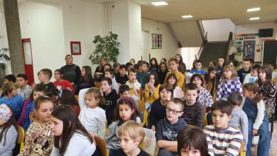 Photo of Održana promocija zbornika nagrađenih bajki „Vilenjakovo pero: Čarobne priče“