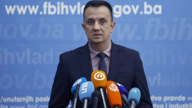 Photo of Lakić: Težak posao koji obavljaju rudari zaslužuje posebno uvažavanje