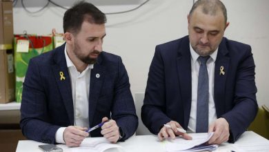 Photo of Delić posjetio Roditeljsku kuću i s 50.000 KM pružio podršku redovnom poslovanju