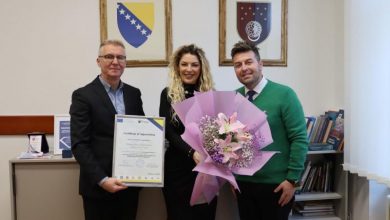 Photo of Erasmus+ projekt IQPharm: Ministarstvu za nauku, visoko obrazovanje i mlade KS i ministrici Mesihović uručena zahvalnica