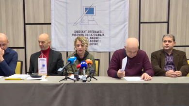 Photo of Dnevnik TVSA/ Zaposleni u srednjem obrazovanju i kulturi traže veće plaće