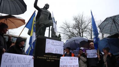 Photo of Protest ‘Svi za Bosnu, Bosna za sve’: Mladi moraju braniti državu