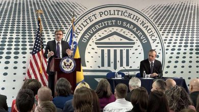 Photo of O’Brien na Fakultetu političkih nauka UNSA: SAD snažno podržavaju integraciju BiH u EU