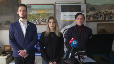 Photo of DNEVNIK TVSA/Forum mladih “Kruga 99”: Građanima nedostaje svijesti o obilježavanju državnih praznika
