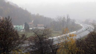 Photo of Na pojedinim dionicama opasnost od odrona, magla smanjuje vidljivost na A-1 Zenica-Sarajevo