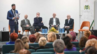 Photo of U Sarajevu predstavljen roman „Melun“ Envera Čolakovića