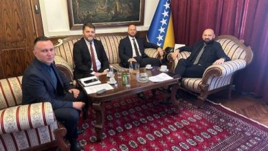 Photo of Isak održao sastanak sa Katicom i Okerićem