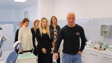 Photo of Mesihović posjetila Stomatološki fakultet sa Stomatološkim kliničkim centrom