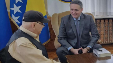 Photo of Bećirović: Svojim djelima i angažmanom Sidran je zadužio nas i buduće generacije