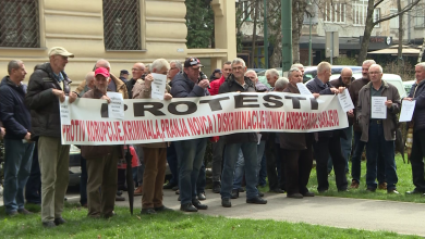 Photo of Protesti radnika Hidrogradnje ispred Tužilaštva i suda u Sarajevu