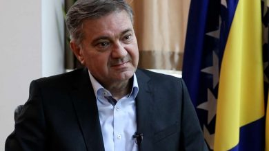 Photo of Zvizdić čestitao gradonačelnici Karić i građanima Dan grada Sarajeva