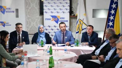 Photo of Predsjedništvo SBiH: Usvajanje rezolucije o Srebrenici naš dug prema žrtvama i historijska šansa za bolju budućnost BiH i svijeta