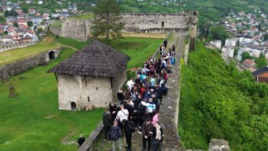 Photo of Učenici iz KS tokom prvog dana studijskog putovanja “Od rata do mira” posjetili Fojnicu, Ahmiće i Jajce