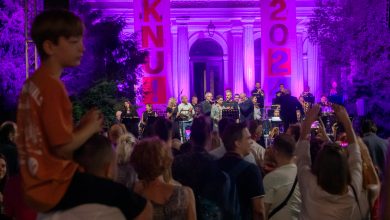 Photo of Kultura na ulice 2024!: Na pozorišnom trgu Susan Sontag izveden spektakularan koncert Sarajevo Big Banda