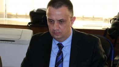 Photo of Lakić: Moramo biti oprezni i sve uraditi polako kako ne bi izazvali novi kolaps i veće havarije