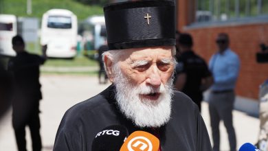 Photo of Mitropolit Mihajlo u Potočarima: Dolazit ću u Srebrenicu dok sam živ