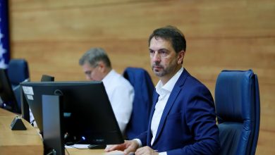 Photo of Predstavnički dom PSBiH danas o smjeni ministra Elmedina Konakovića, sjednica počela pauzom