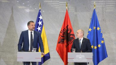 Photo of Konaković s Hasanijem: Prioritet uvođenje direktne aviolinije Tirana – Sarajevo