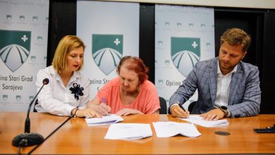Photo of Potpisani ugovori za sanaciju stambenih jedinica socijalno ugroženim kategorijama u Starom Gradu