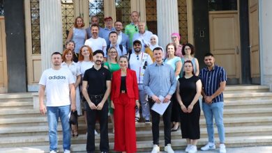 Photo of Potpisani ugovori s dobitnicima sredstva za projekte za mlade Kantona Sarajevo