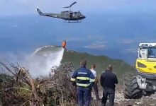 Photo of Helikopter Oružanih snaga gasi požar i u Mrkonjić Gradu