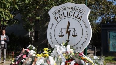 Photo of Sjećanje na ubijene policajce Adisa Šehovića i Davora Vujinovića