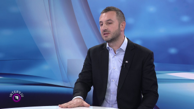 Photo of Efendić o prekinutoj sjednici vijeća: To je neozbiljnost kolegija, ne znam ko je sazvao vijeće