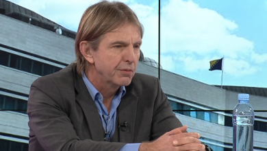 Photo of Kojović: Trojka, HDZ i ostali partneri zajedno, imamo proevropsku parlamentarnu većinu(Video)