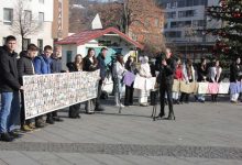 Photo of Održano mirno okupljanje Majki Srebrenice u Tuzli