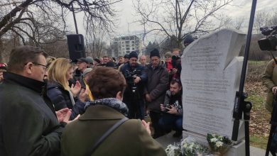 Photo of FOTO/Prijatelji i rodbina obilježili  godišnjicu napada na Dženana Memića