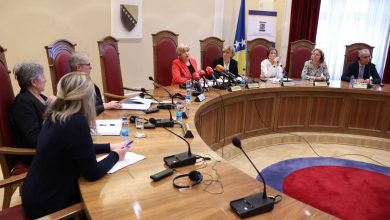 Photo of Privremeno stavljen van snage Zakon RS-a o upotrebi zastave, grba i himne drugih država