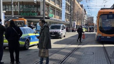 Photo of Automobil naletio na ljude u Mannheimu, poginula najmanje jedna osoba