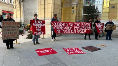 Photo of Osmomartovski protest ispred Vječne vatre