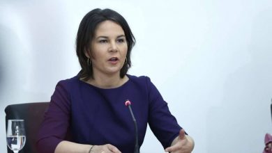 Photo of Baerbock o raspravi Trampa i Zelenskog: Počela nova era sramote