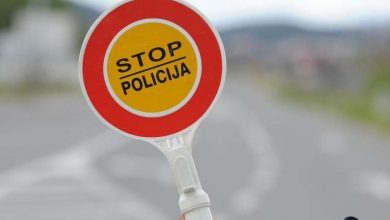 Photo of MUPKS: Do okončanja uviđaja nesreće, saobraćaj alternativnim pravcem kroz naselje Srednje