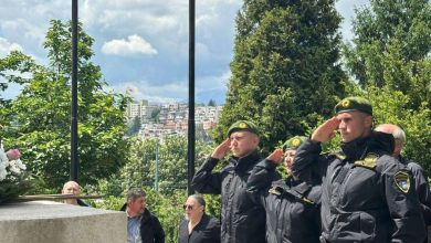 Photo of Delegacija Federalnog MUP-a odala počast poginulim pripadnicima Odreda policije ‘Lasta’