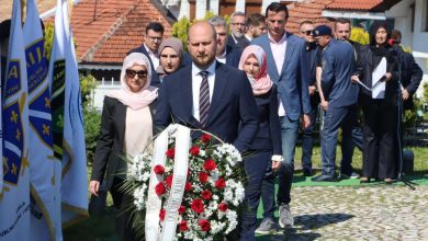 Photo of Delegacija Kantona Sarajevo obilježila 33. godišnjicu bitke za odbranu Predsjedništva Republike BiH