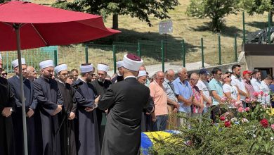 Photo of Tužna godišnjica masakra u mjestu Sokolina kod Ilijaša, sjećanje na 48 stanovnika Ahatovića ubijenih u autobusu