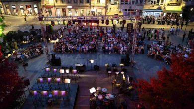Photo of Na Pozorišnom Trgu Susan Sontag izveden koncert Sarajevo Big Banda
